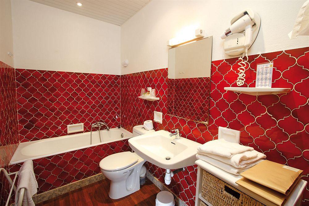 Le Provencal Logishotels 3* Les Issambres