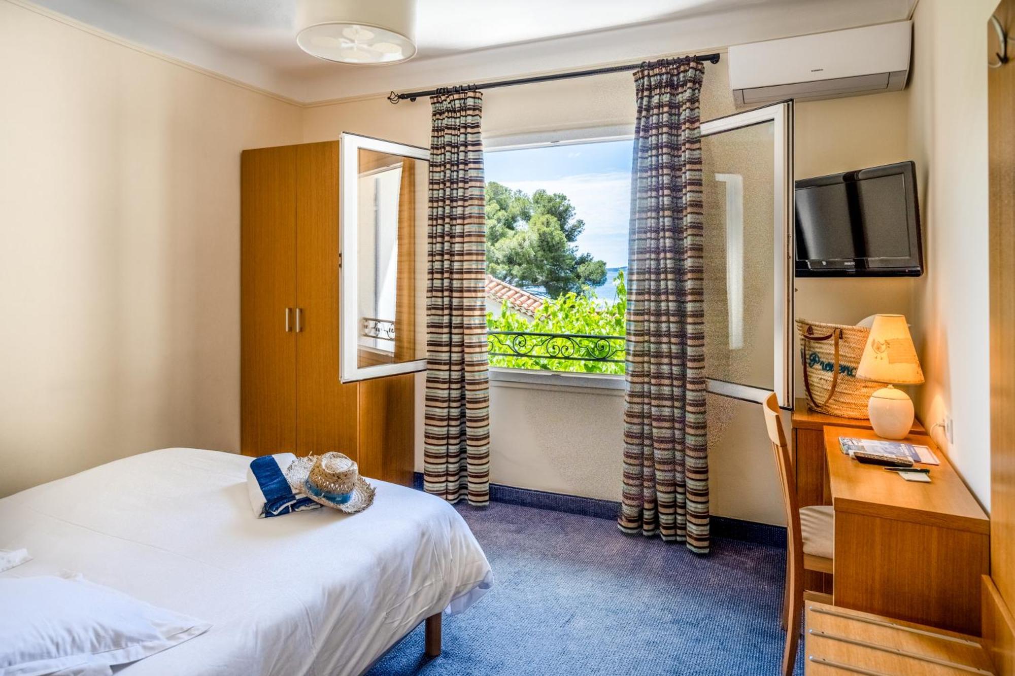 Le Provencal Logishotels