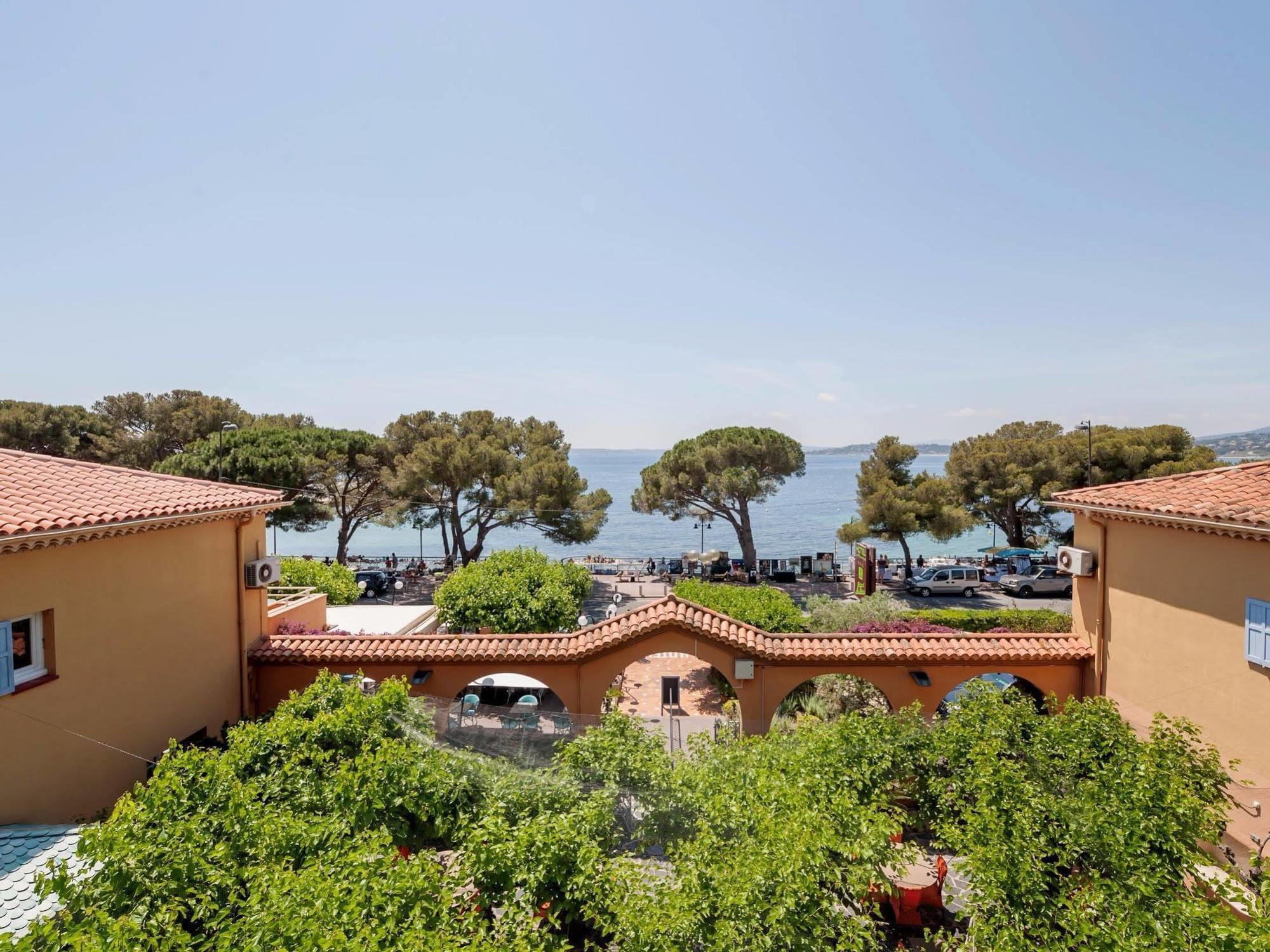 Le Provencal Logishotels 3* Les Issambres