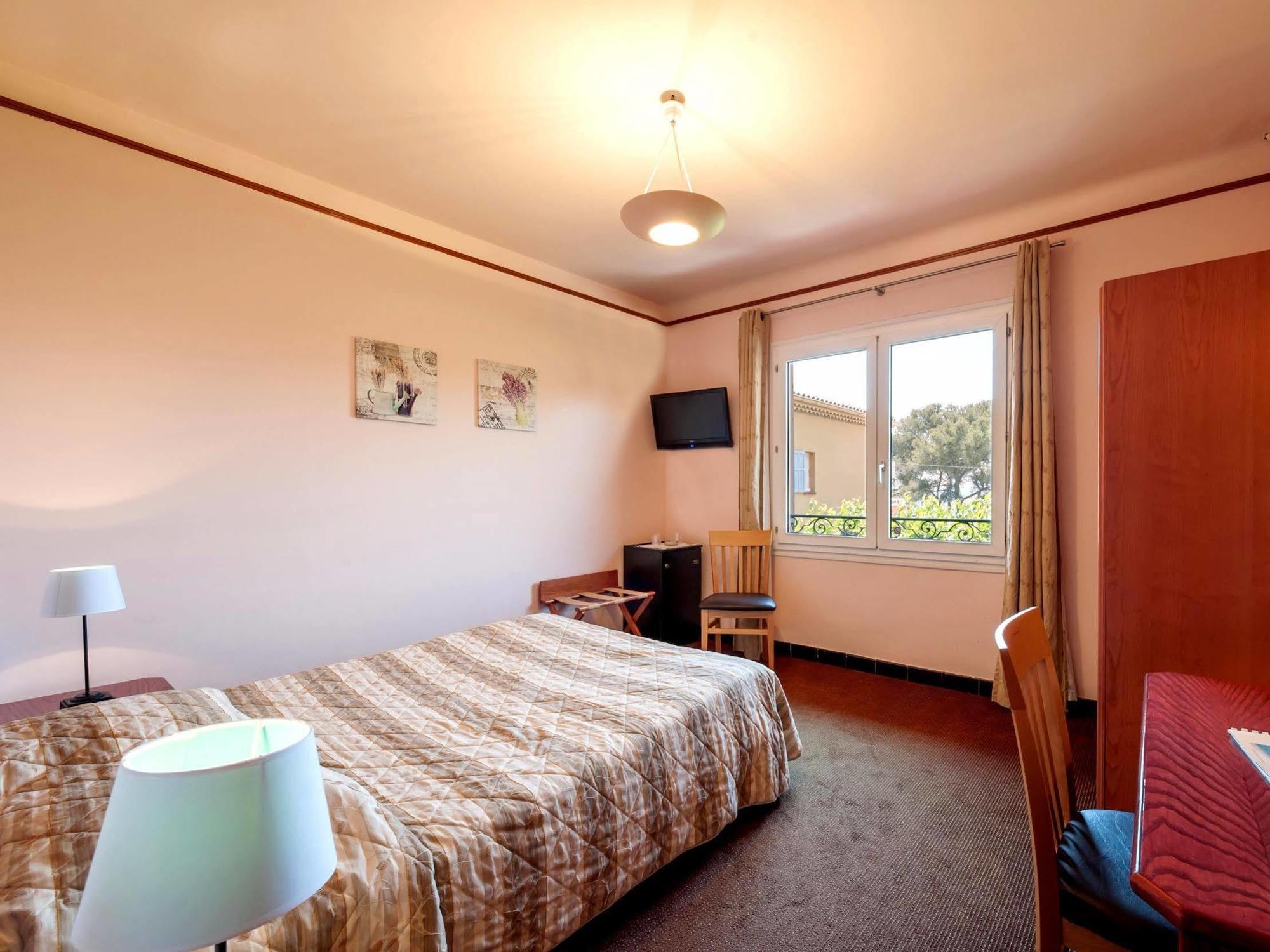 Le Provencal Logishotels Hotel